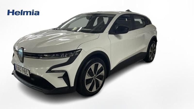 Vit Begagnad 2023 Renault Mégane Evolution Halvkombi | 285 000 kr (Marknadspris) - Bild 1/4