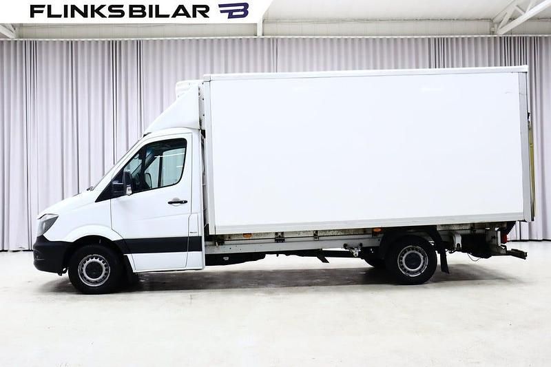 Vit Begagnad 2017 Mercedes Sprinter Van | 198 750 kr (Marknadspris) - Bild 1/4