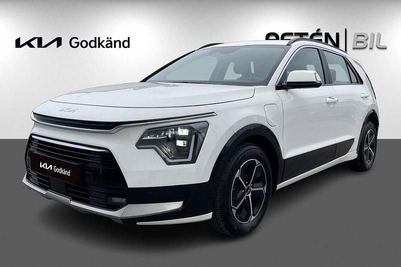 Vit Begagnad 2022 Kia Niro SUV | 299 000 kr (Bra pris) - Bild 1/3