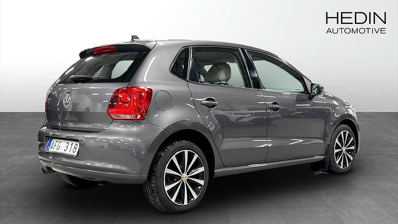 Begagnad VW Polo 90 HK (66 kW) 2012 Grå Halvkombi