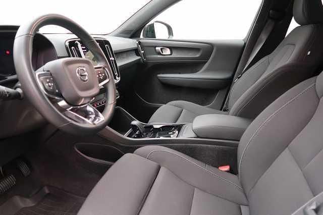 Begagnad Volvo XC40 299 kW (407 HK) 2023 SUV