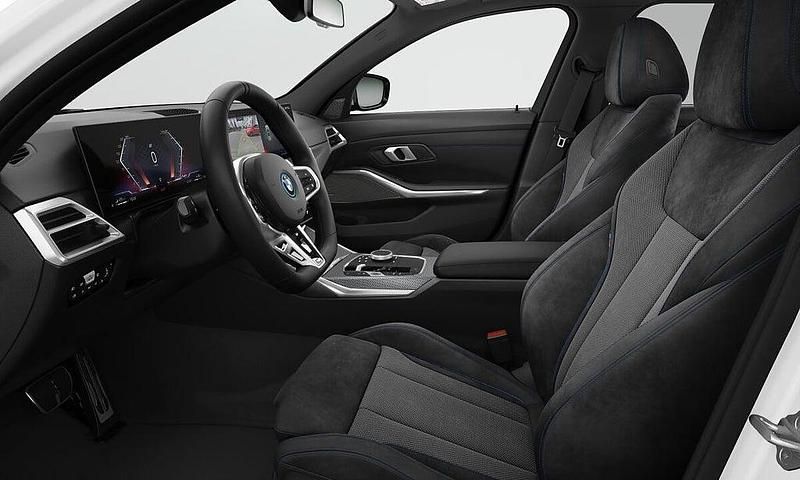 Ny BMW 330 Shadowline 184 HK (135 kW) 2026 Vit Kombi