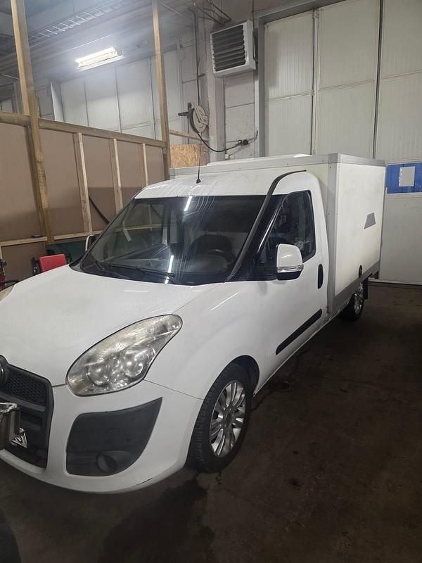 Begagnad 2012 Fiat Doblò Minibuss | 99 000 kr - Bild 1/2