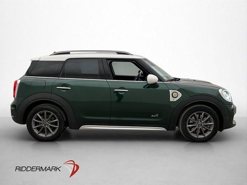 Begagnad Mini Countryman Pepper 224 HK (164 kW) 2018 Grön