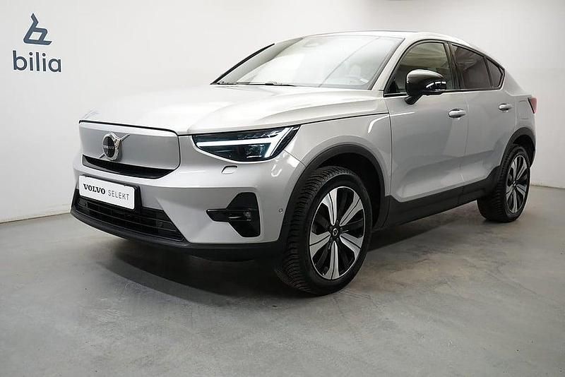Silver Begagnad 2022 Volvo C40 Ultimate SUV | 419 900 kr (Marknadspris) - Bild 1/4