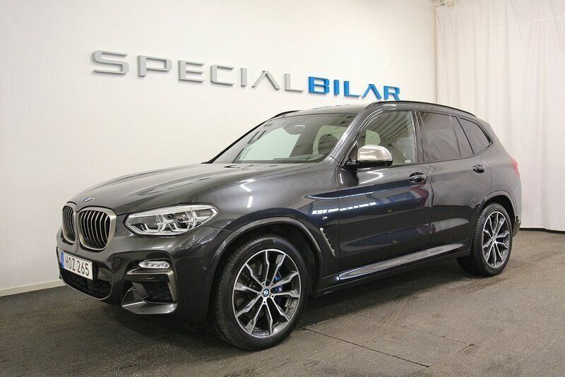 Grå Begagnad 2018 BMW X3 M Sport SUV | 449 000 kr (Marknadspris) - Bild 1/4