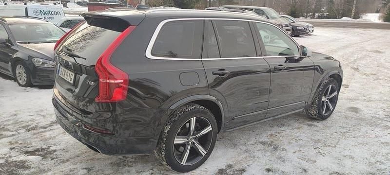 Begagnad Volvo XC90 R-Design 407 HK (299 kW) 2016 Svart SUV