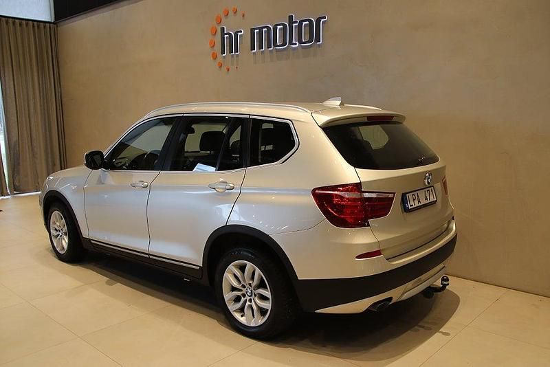 Begagnad BMW X3 184 HK (135 kW) 2011 Ljusgrå SUV