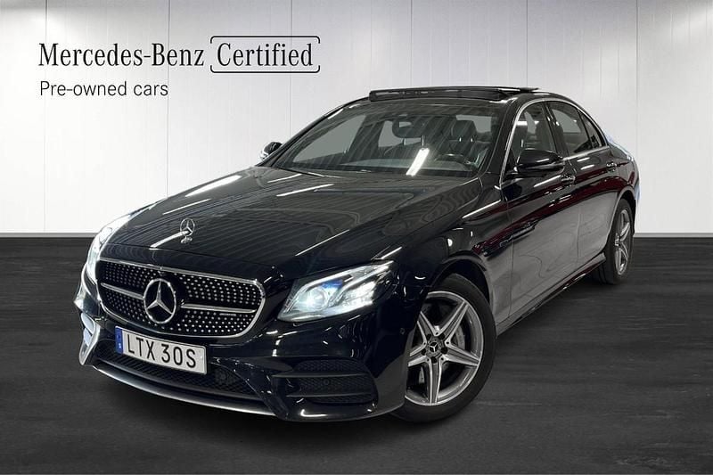 Svart Begagnad 2019 Mercedes E300 AMG Sedan | 309 900 kr - Bild 1/4