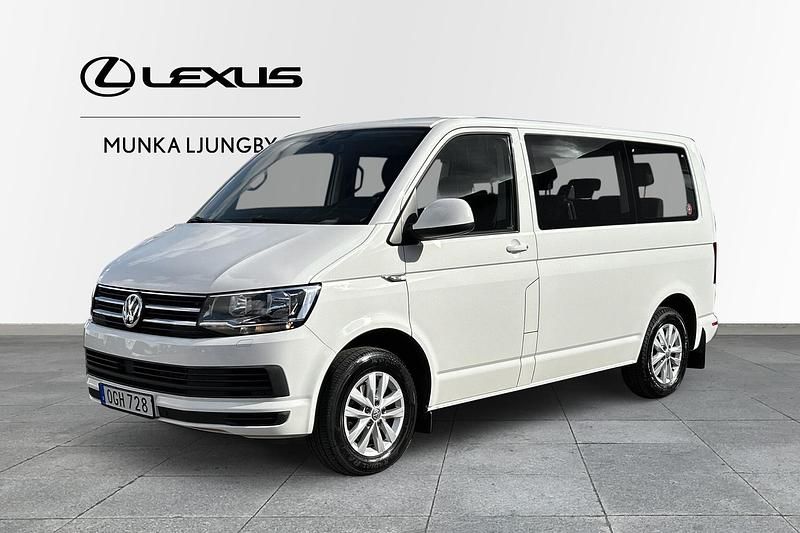 Vit Begagnad 2017 VW Multivan Van | 349 900 kr (Bra pris) - Bild 1/4