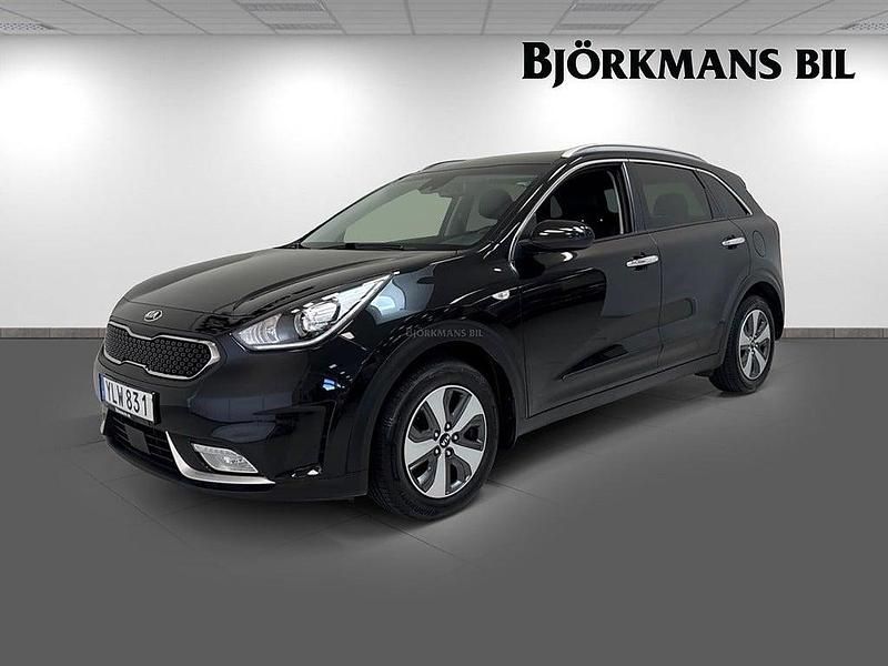Svart Begagnad 2018 Kia Niro Advance SUV | 199 900 kr (Marknadspris) - Bild 1/4