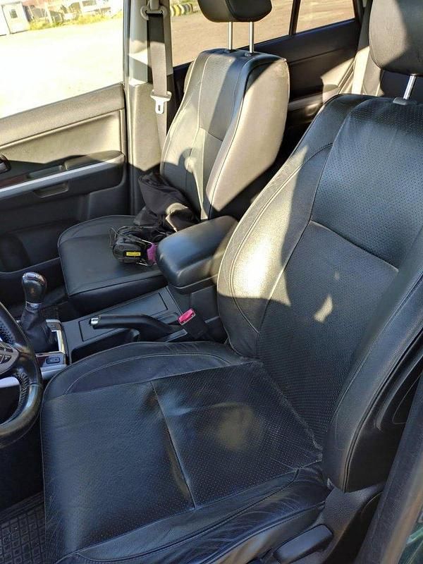 Grön Begagnad 2007 Suzuki Grand Vitara SUV | 37 000 kr (Marknadspris) - Bild 1/4