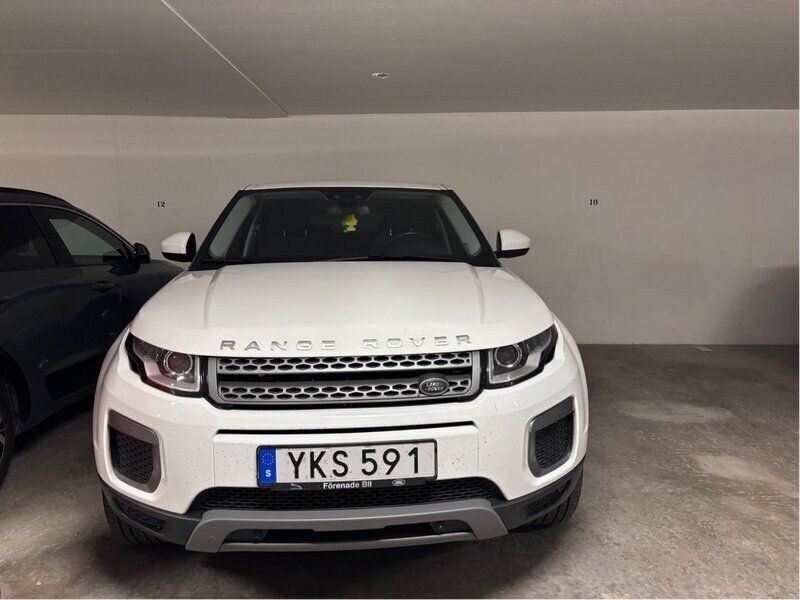 Vit Begagnad 2017 Land Rover Range Rover evoque S SUV | 205 000 kr (Marknadspris) - Bild 1/4