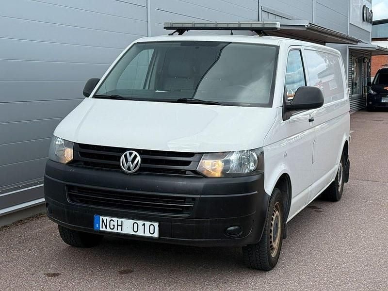 Vit Begagnad 2013 VW T5 Van | 69 900 kr (Bra pris) - Bild 1/4
