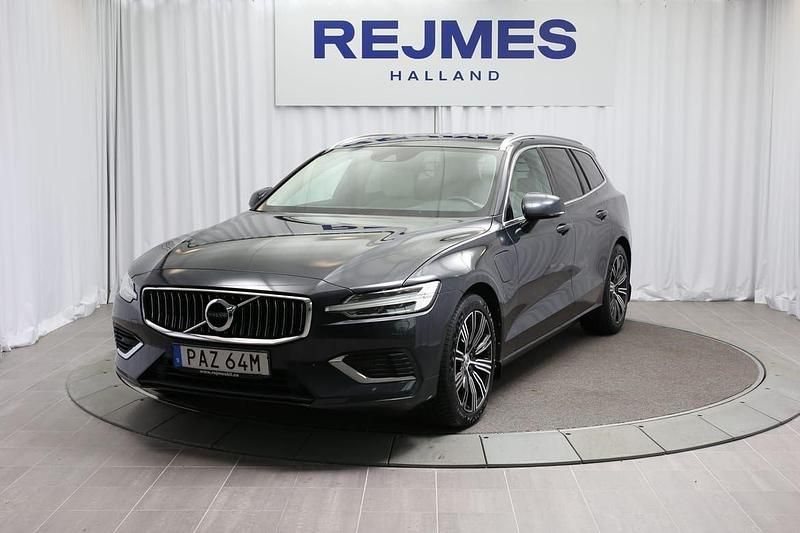 Grå Begagnad 2019 Volvo V60 Inscription Kombi | 269 500 kr (Bra pris) - Bild 1/4