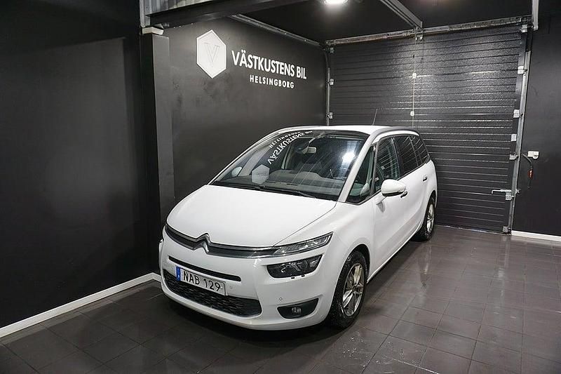 Begagnad Citroën Grand C4 Picasso 120 HK (88 kW) 2016 Vit Minibuss