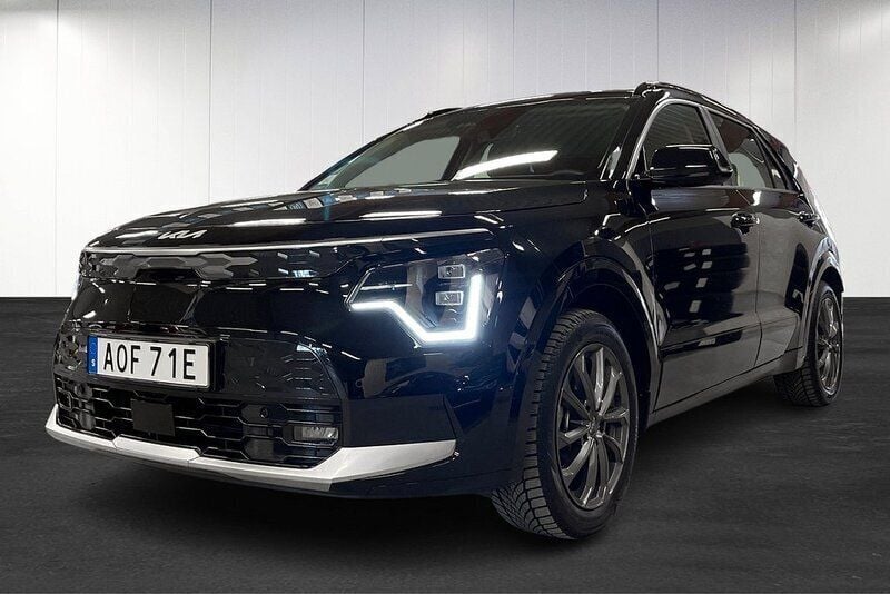 Svartmetallic Begagnad 2022 Kia e-Niro SUV | 319 000 kr (Marknadspris) - Bild 1/4