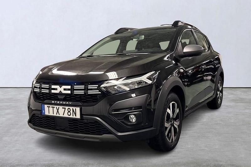 Svart Begagnad 2023 Dacia Sandero Expression SUV | 189 900 kr (Lite dyr) - Bild 1/4