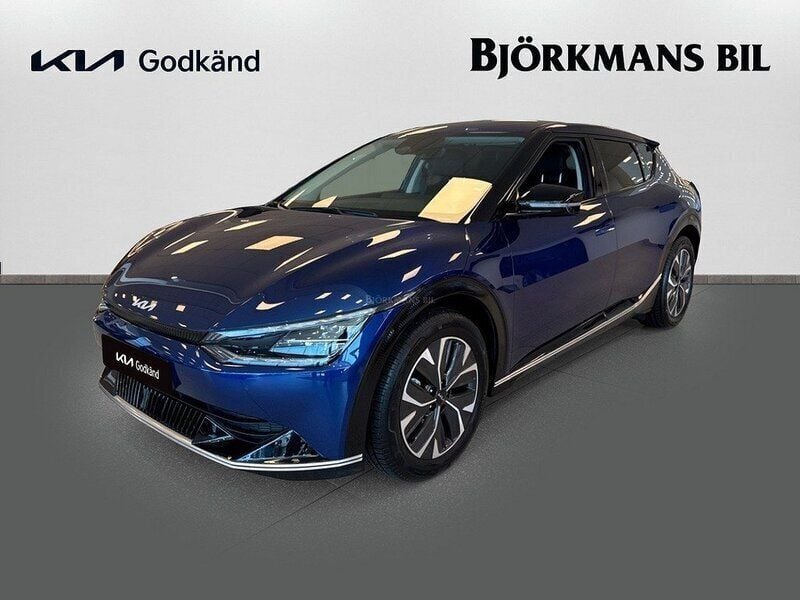 Blå (/du3/ yacht blue m) Begagnad 2023 Kia EV6 SUV | 549 900 kr (Marknadspris) - Bild 1/4
