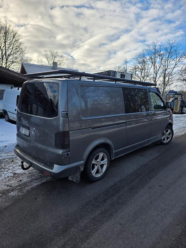 Begagnad VW T5 180 HK (132 kW) 2011 Van