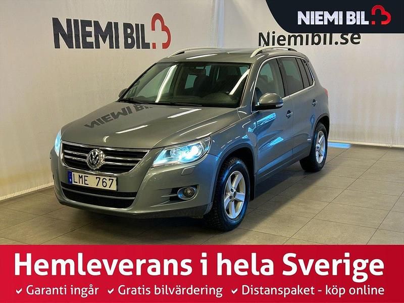 Grå Begagnad 2008 VW Tiguan Sport SUV | 99 900 kr (Dyr) - Bild 1/3
