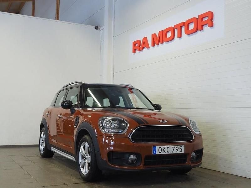Begagnad Mini Cooper Countryman Pepper 136 HK (100 kW) 2016 Brun SUV