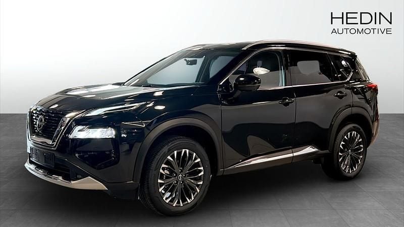 Ny 2025 Nissan X-Trail Tekna SUV | 420 400 kr - Bild 1/4