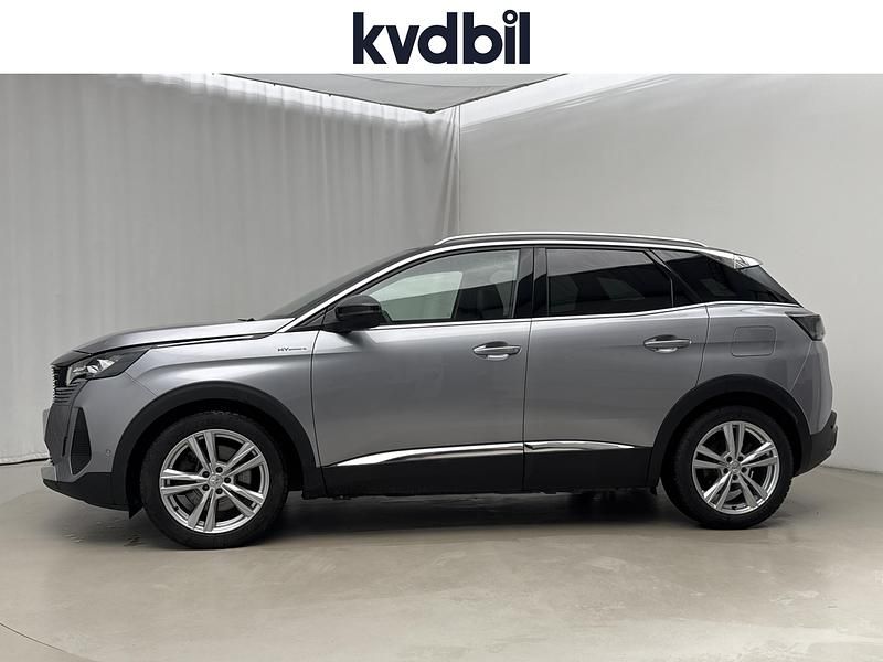 Begagnad Peugeot 3008 2021 Grå