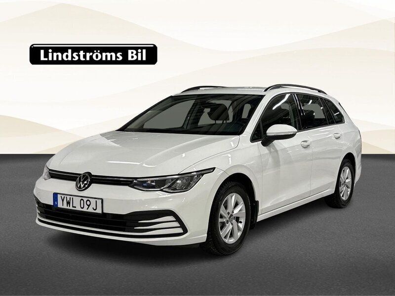 Vit Begagnad 2021 VW Golf VIII Kombi | 249 900 kr (Marknadspris) - Bild 1/3