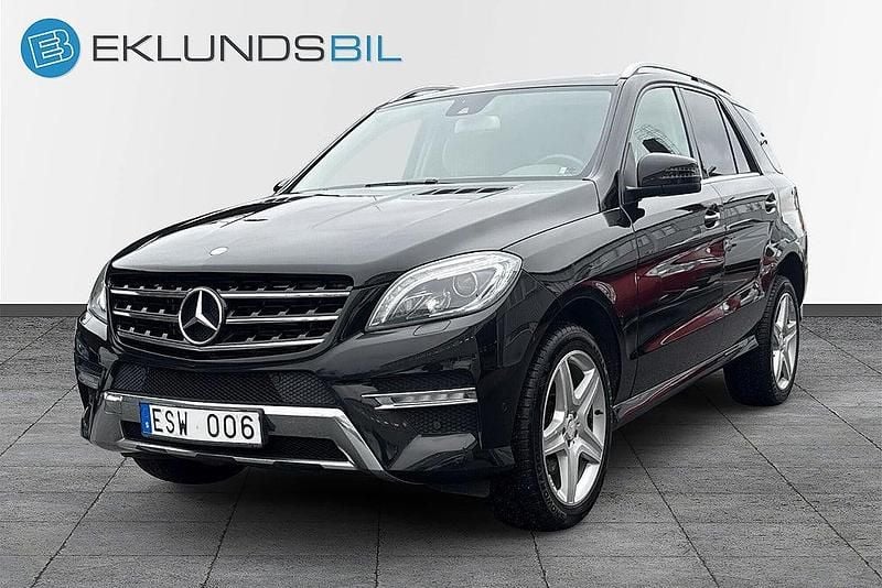 Svart Begagnad 2012 Mercedes ML350 AMG line SUV | 199 900 kr (Marknadspris) - Bild 1/4