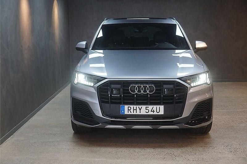 Begagnad Audi Q7 S-Line 286 HK (210 kW) 2019 Silver SUV