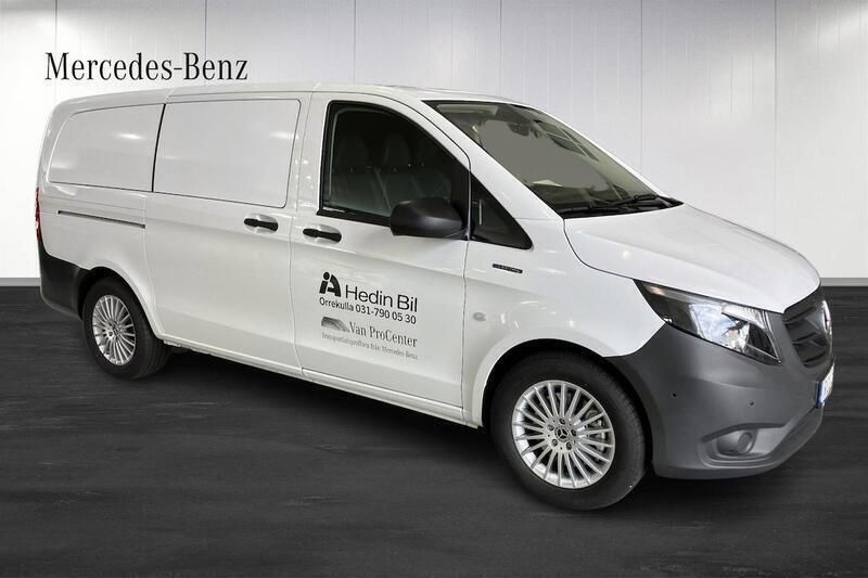 Begagnad Mercedes e-Vito 150 kW (204 HK) 2023 Vit Minibuss