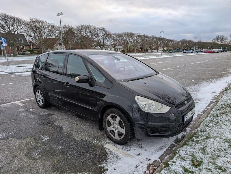 Begagnad 2007 Ford S-MAX S Minibuss | 29 990 kr (Bra pris) - Bild 1/4