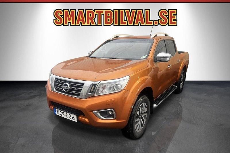 Orange (orangemetallic) Begagnad 2016 Nissan Navara Pickup | 219 900 kr (Marknadspris) - Bild 1/4