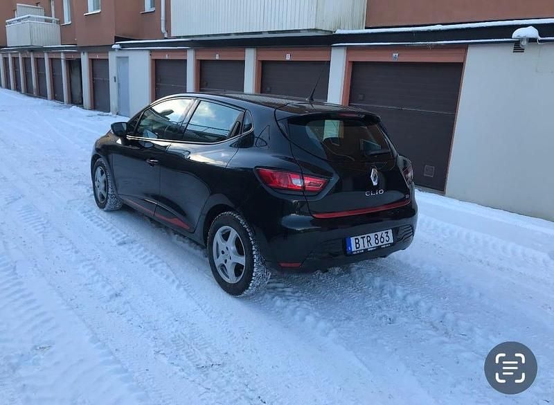 Begagnad Renault Clio IV 90 HK (66 kW) 2014