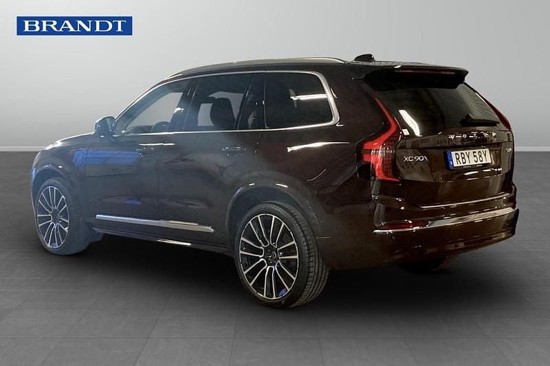 Begagnad Volvo XC90 455 HK (334 kW) 2026 Röd SUV