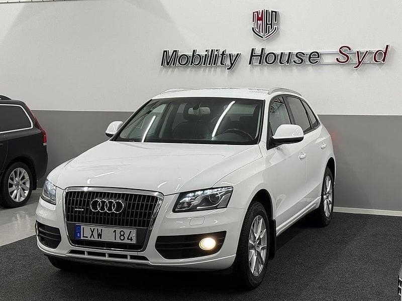 Vit Begagnad 2011 Audi Q5 Design SUV | 109 900 kr (Marknadspris) - Bild 1/4
