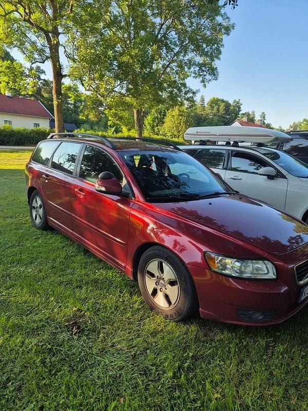 Begagnad Volvo V50 2011 Kombi