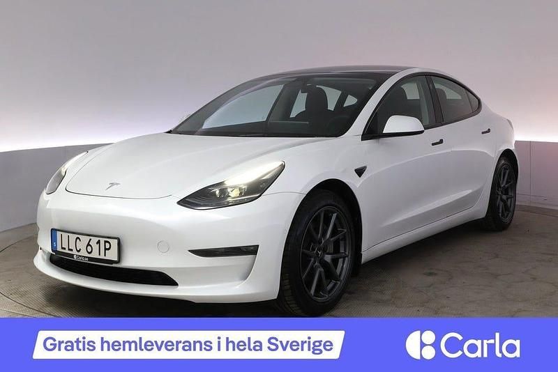 Vit Begagnad 2021 Tesla Model 3 Long Range AWD Sedan | 301 990 kr (Marknadspris) - Bild 1/4