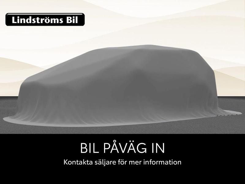 Vit Begagnad 2023 Toyota RAV4 Hybrid Active SUV | 399 000 kr (Marknadspris) - Bild 1/1