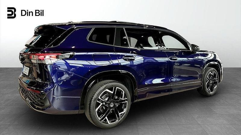 Lila Ny 2025 VW Tayron R-line SUV | 639 900 kr (Marknadspris) - Bild 1/4