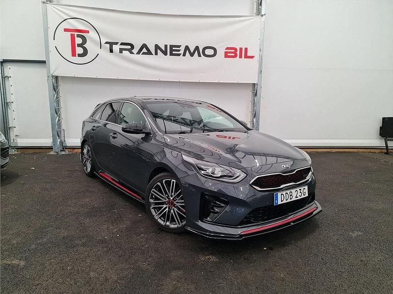 Grå Begagnad 2020 Kia Ceed GT-Line Halvkombi | 249 900 kr - Bild 1/4