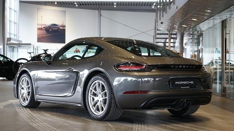 Begagnad Porsche 718 Cayman 301 HK (221 kW) 2020 Grå Sportkupé