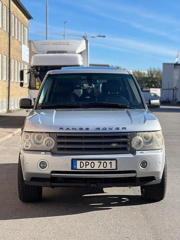 Grå Begagnad 2007 Land Rover Range Rover SUV | 99 000 kr - Bild 1/4