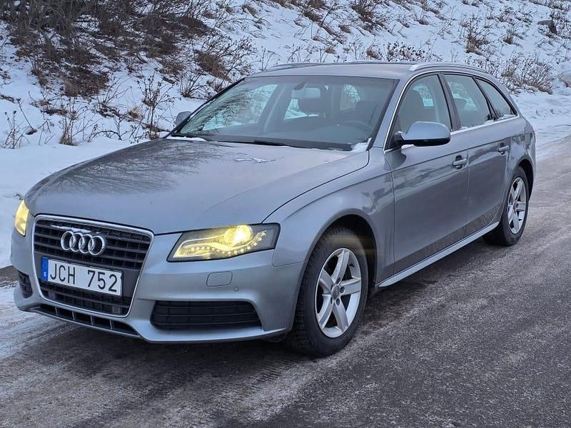 Begagnad 2012 Audi A4 Kombi | 67 000 kr (Bra pris) - Bild 1/4