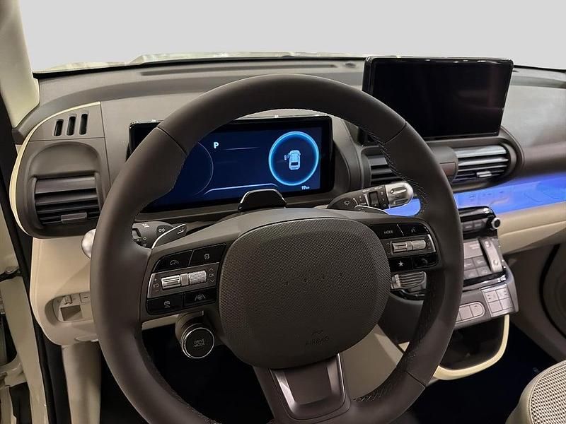 Begagnad Hyundai Inster Advanced 85 kW (116 HK) 2024 Buttercream yellow pearl Halvkombi