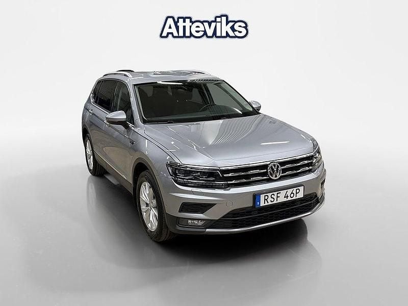 Silver Begagnad 2021 VW Tiguan Allspace SUV | 359 900 kr (Marknadspris) - Bild 1/4