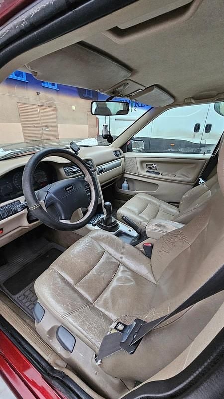 Begagnad Volvo V70 140 HK (102 kW) 2000 Kombi