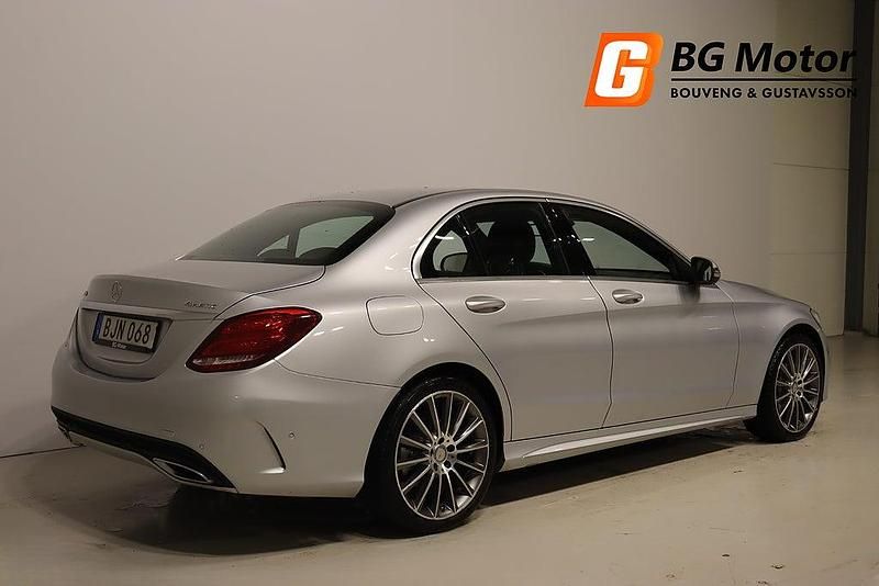 Begagnad Mercedes C220 AMG line 170 HK (125 kW) 2015 Silver Sedan