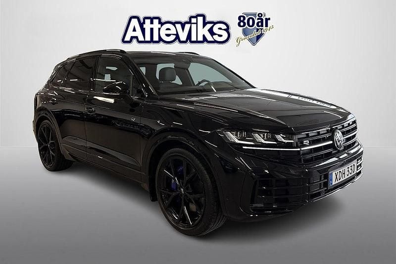 Svart Ny 2025 VW Touareg R SUV | 929 900 kr (Bra pris) - Bild 1/4